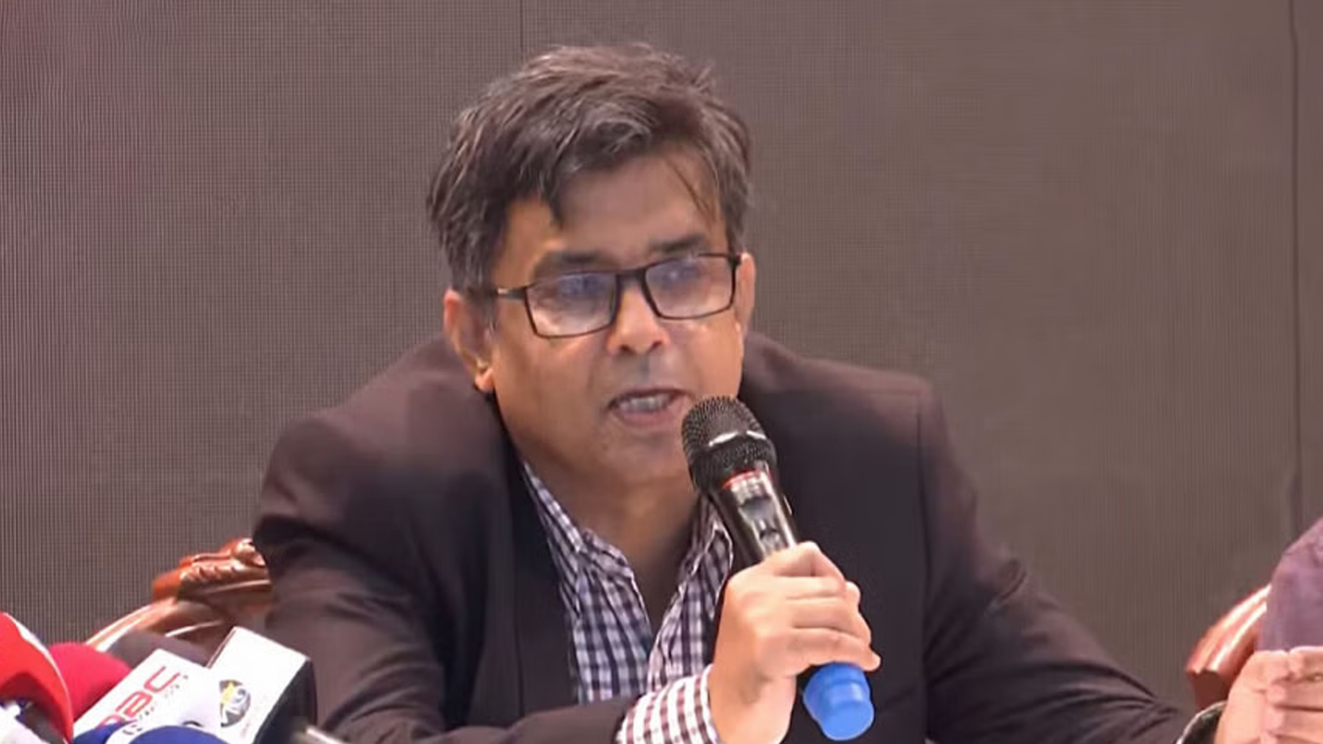 রোহিঙ্গাদের এনে শেখ হাসিনা ‘মাদার অব হিউম্যানিটি’ সেজেছে: প্রেস সচিব